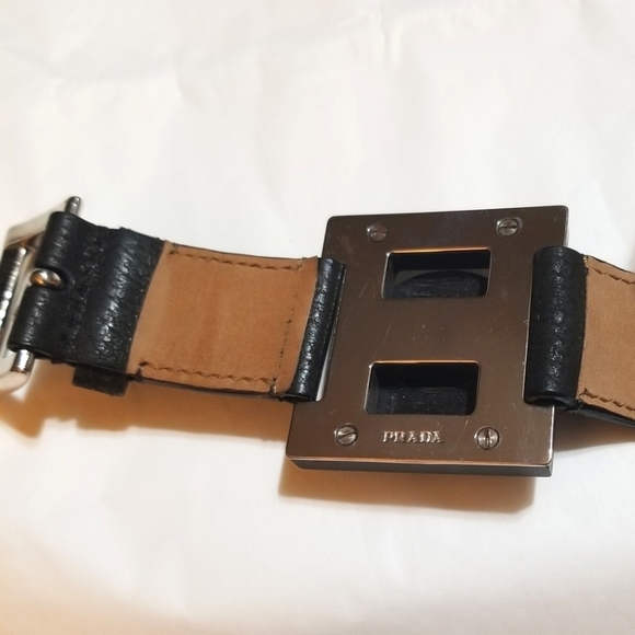 𝅺PRADA BRAND NEW Ebony Leather and Wood Belt motif Bracelet - Picture 5 of 7